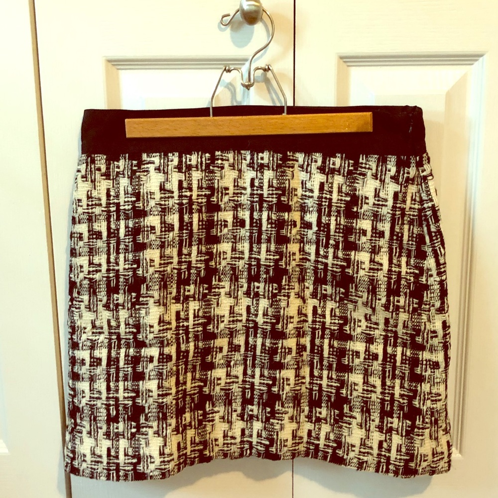 Milly Wool skirt, 6. SAMPLE/NEVER WORN- PIRICE CUT